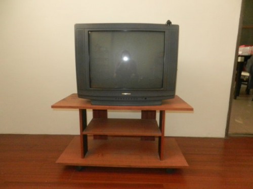 有單位需要傳統型電視一台嗎-台中自取