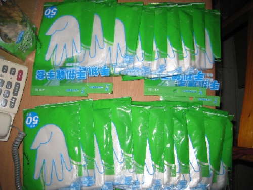 愛家發展中心感謝Ying-hsin捐贈塑膠手套２...