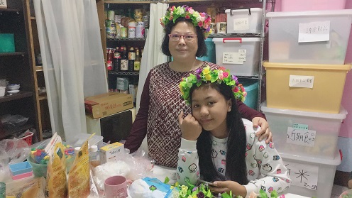 (已募集完成)台東恩典課輔班募集各式塑膠花